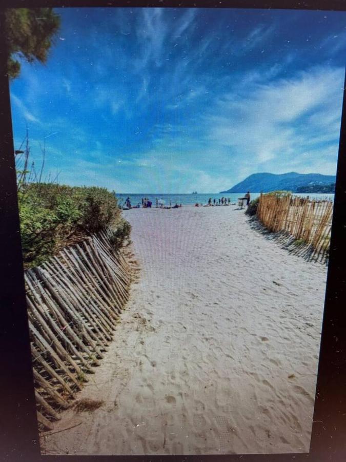 Pin Rollan Beach แซ็ง-ม็องดรีเย-โซร์-แม ภายนอก รูปภาพ
